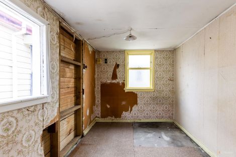 Photo of property in 16 Dobson Street, Waimate, 7924