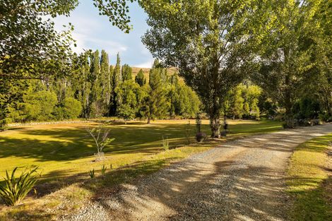 Photo of property in 2347 Cardrona Valley Road, Cardrona, Wanaka, 9382