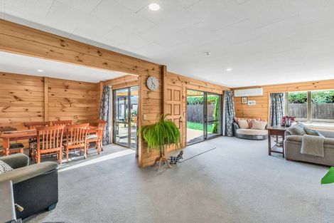 Photo of property in 9 De Renzie Place, Kirwee, Darfield, 7571