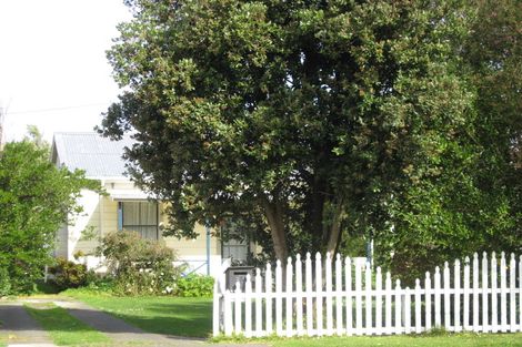Photo of property in 33 Rimu Street, Gonville, Whanganui, 4501