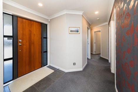 Photo of property in 57 Chestnut Close, Kelvin Grove, Palmerston North, 4414