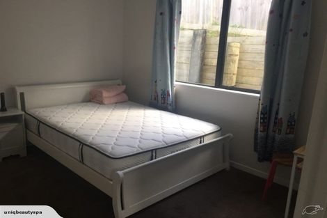 Photo of property in 27 Korihi Drive, Swanson, Auckland, 0614