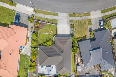 Photo of property in 6 Tasman Close, Aotea, Porirua, 5024