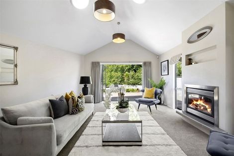 Photo of property in 280a East Coast Road, Forrest Hill, Auckland, 0620