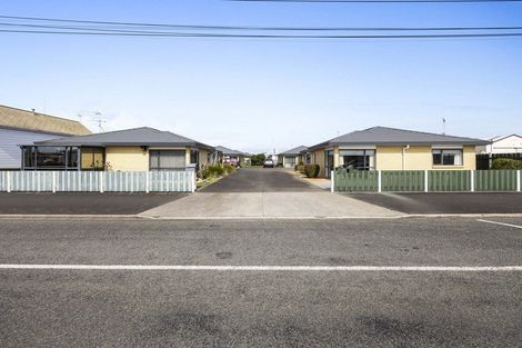 Photo of property in 80 Argyle Street, Hawera, 4610