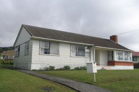 Photo of property in 4 Stephen Street, Johnsonville, Wellington, 6037