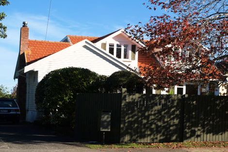 Photo of property in 13 Paparoa Road, Cockle Bay, Auckland, 2014