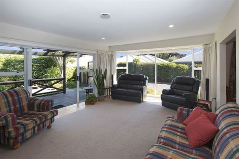 Photo of property in 10 Hillsborough Terrace, Hillsborough, Christchurch, 8022