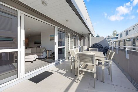 Photo of property in Salisbury Crown, 5/7 Salisbury Avenue, Mount Maunganui, 3116