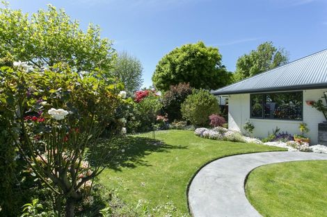 Photo of property in 21 Mona Square, Ashburton, 7700