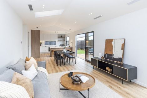 Photo of property in 2 Perehia Mews, Marshland, Christchurch, 8083