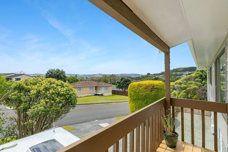 Photo of property in 4 Latitude Close, Whitby, Porirua, 5024