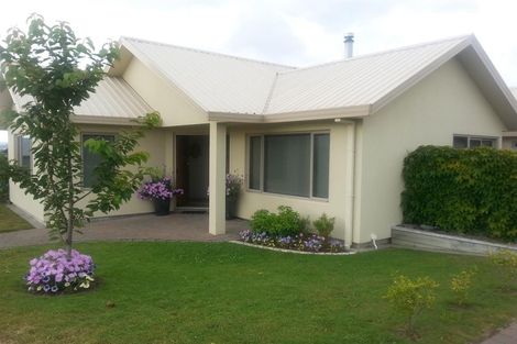 Photo of property in 2 Woburn Place, Nukuhau, Taupo, 3330