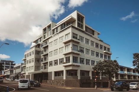 Photo of property in 22 Liardet Apartments, 22 Liardet Street, New Plymouth, 4310