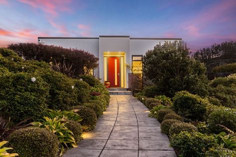 Photo of property in 66a Exploration Way, Whitby, Porirua, 5024