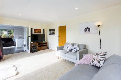 Photo of property in 21 Cleary Street, Waterloo, Lower Hutt, 5011