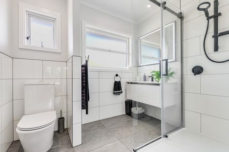 Photo of property in 6 Augusta Street, Fairfield, Hamilton, 3214