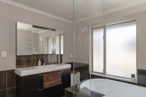 Photo of property in 19 Ashburn Street, Oamaru North, Oamaru, 9400