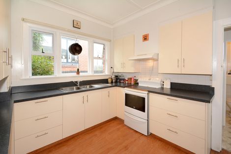 Photo of property in 51 Oakland Street, Andersons Bay, Dunedin, 9013