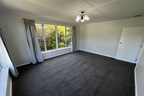 Photo of property in 25 Hiwi Crescent, Titahi Bay, Porirua, 5022