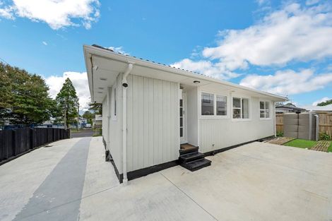 Photo of property in 25b Flat Bush Road, Otara, Auckland, 2023