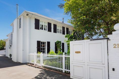 Photo of property in 21 Circuit Street, Merivale, Christchurch, 8052