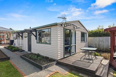 Photo of property in 34 Pannell Avenue, Wainoni, Christchurch, 8061
