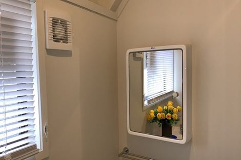 Photo of property in 1/506 Devonport Road, Tauranga South, Tauranga, 3112