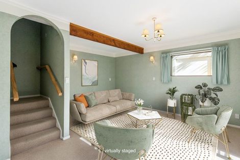 Photo of property in 17 Howell Road, Paraparaumu Beach, Paraparaumu, 5032