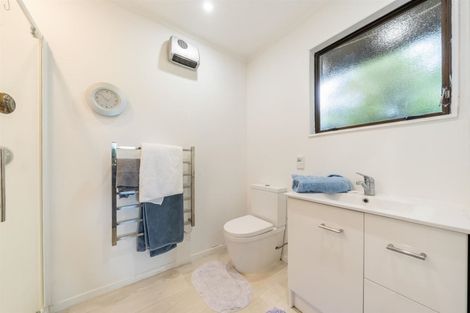 Photo of property in 6 Thurso Grove, Papakowhai, Porirua, 5024