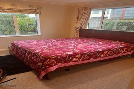 Photo of property in 9 Keating Rise, Northcross, Auckland, 0632