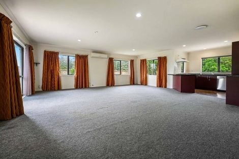 Photo of property in 14 Corsair Place, Melville, Hamilton, 3206
