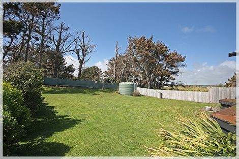 Photo of property in 2076 Tangimoana Road, Tangimoana, Palmerston North, 4473