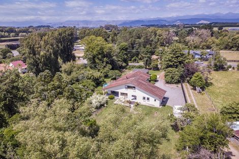 Photo of property in 531 Kawiu Road, Levin, 5572