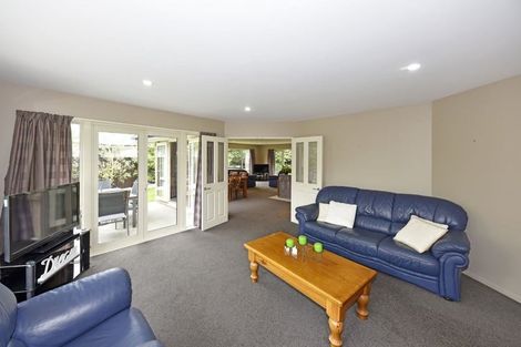 Photo of property in 17 Armour Place, Halswell, Christchurch, 8025