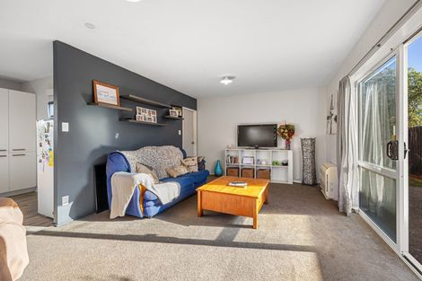 Photo of property in 39c Bassett Street, Burwood, Christchurch, 8083