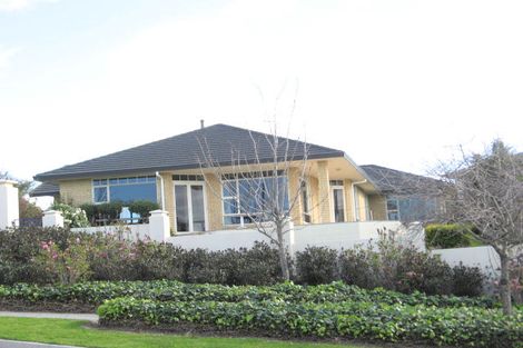 Photo of property in 1 Amberley Crescent, Bethlehem, Tauranga, 3110