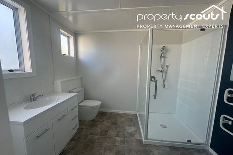 Photo of property in 52 Bathgate Street, South Dunedin, Dunedin, 9012