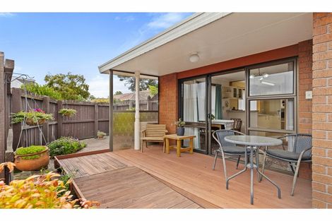 Photo of property in 2/4 Limburg Lane, Spreydon, Christchurch, 8024