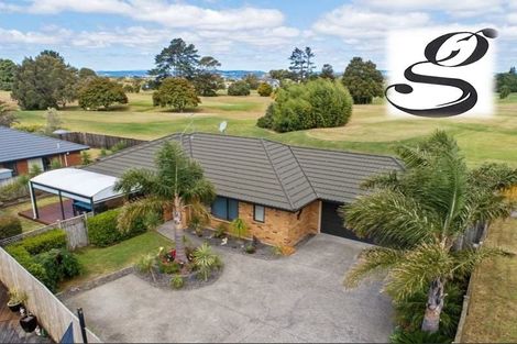 Photo of property in 34 Blackwood Drive, Wattle Downs, Auckland, 2103