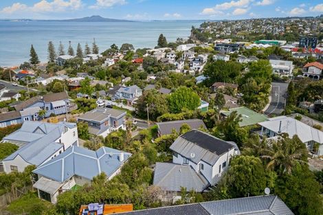 Photo of property in 8 Oban Road, Browns Bay, Auckland, 0630