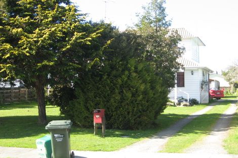 Photo of property in 10 Matai Street, Edgecumbe, 3120