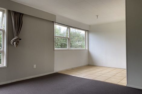 Photo of property in 27 O'halloran Road, Howick, Auckland, 2014