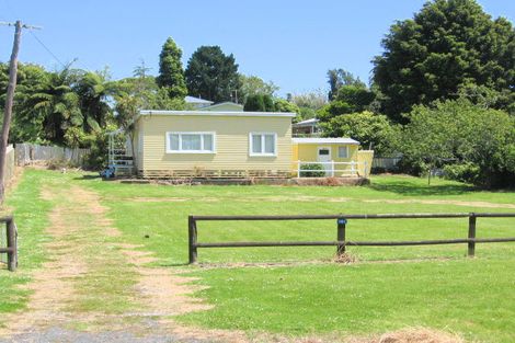 Photo of property in 1161 Pouewe Street, Kawhia, 3889