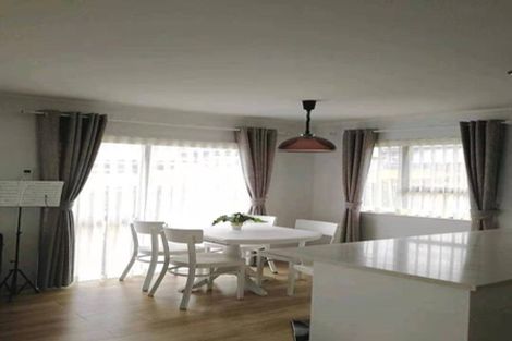 Photo of property in 1/27 Cromdale Avenue, Highland Park, Auckland, 2010