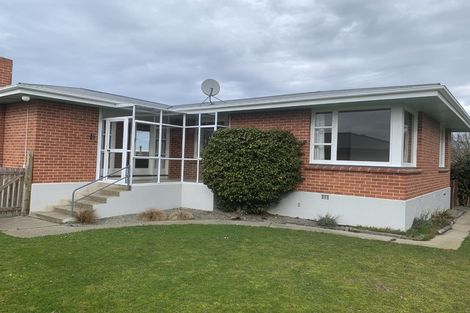 Photo of property in 30 Glendale Crescent, Holmes Hill, Oamaru, 9401