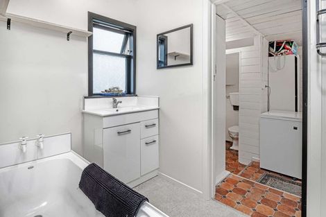 Photo of property in 30 Eltham Road, Blenheim, 7201