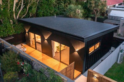 Photo of property in 8a Cashel Street, South Dunedin, Dunedin, 9012