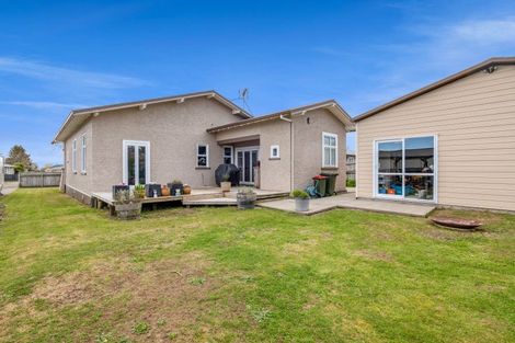 Photo of property in 111 Cordelia Street, Stratford, 4332