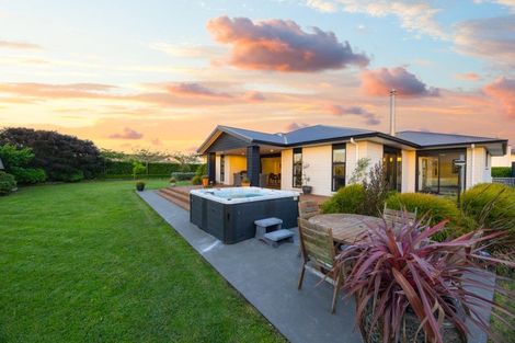 Photo of property in 129 Ranfurly Road, Feilding, 4702